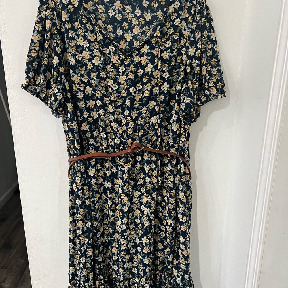Floral Print Dress with Belt plus size